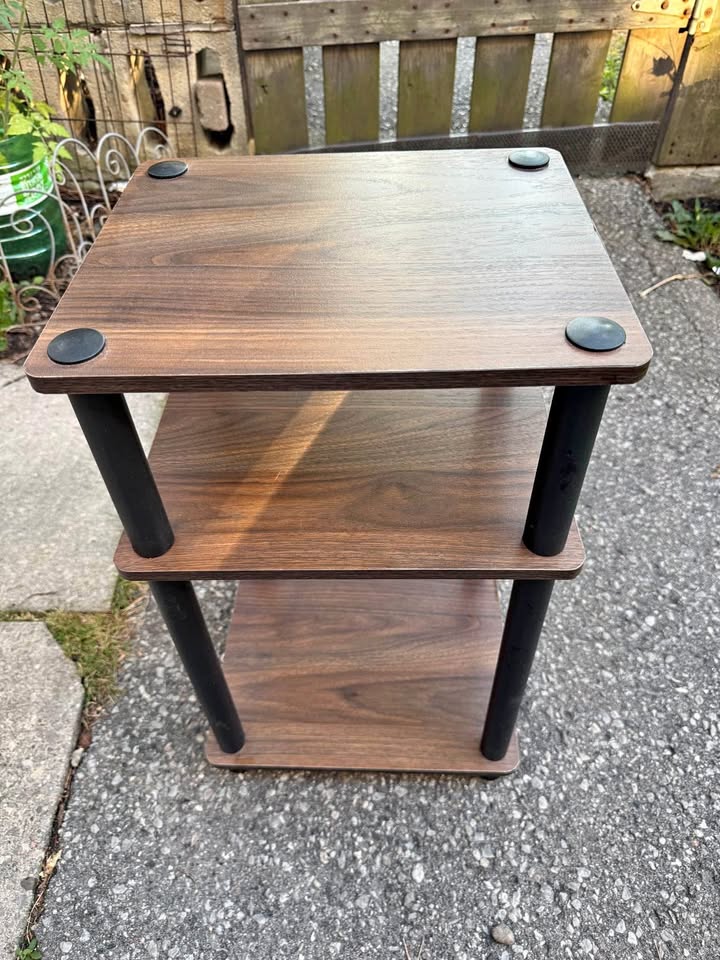 Walnut brown side table/end table