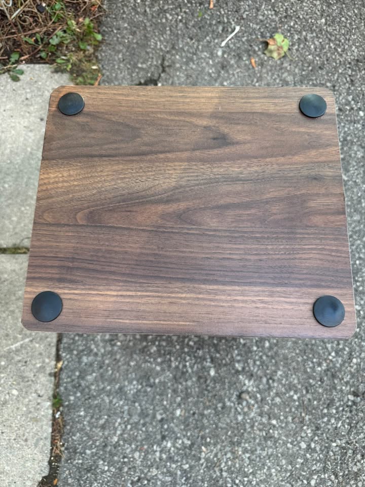 Walnut brown side table/end table - photo 5