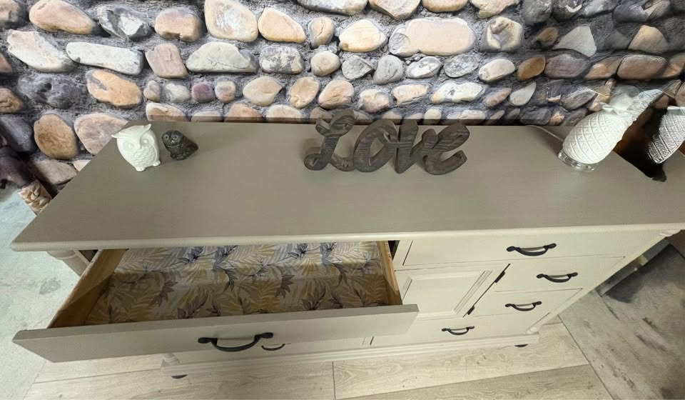 Dresser/ Buffet/ Tv Stand - photo 2