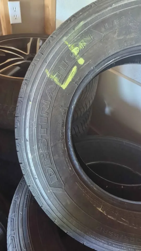 All season SUV/Truck tires - Firestone Destination LE^2 image indicator(3)