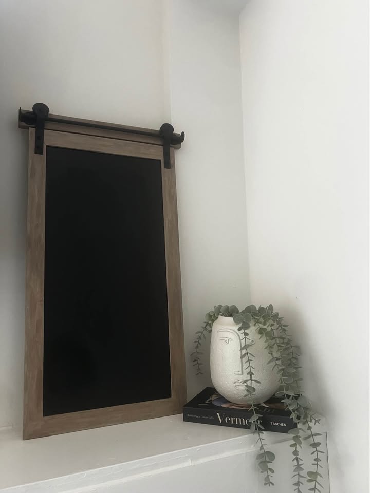 Refinished Pottery Barn-Inspired Chalkboard