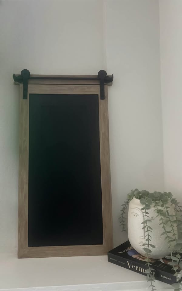 Refinished Pottery Barn-Inspired Chalkboard - photo 2