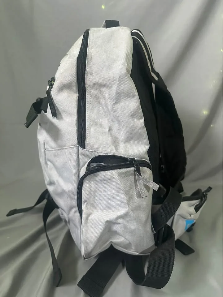 Roxy snowboard backpack image indicator(7)