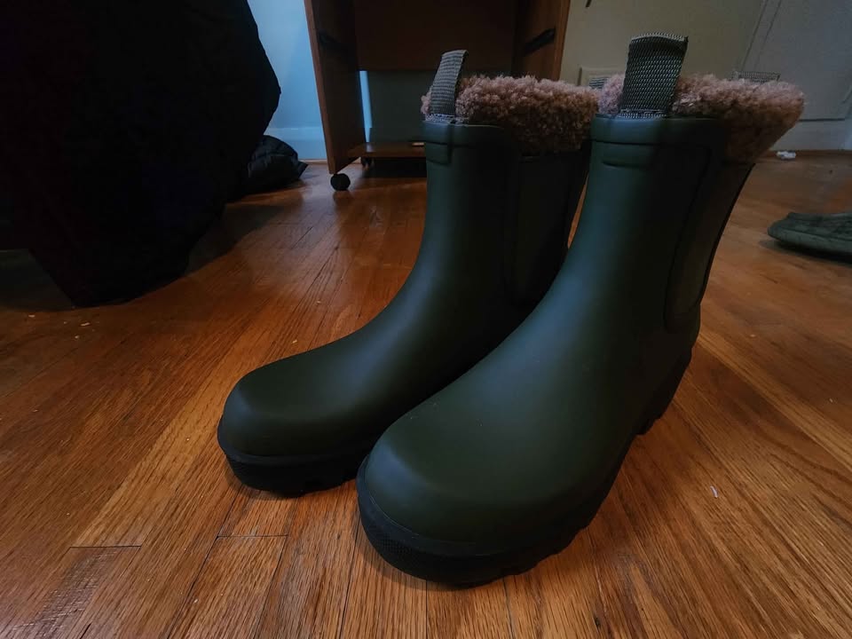 Cougar Winter Boots – Size 8 – $40 (Never Used) - photo 4
