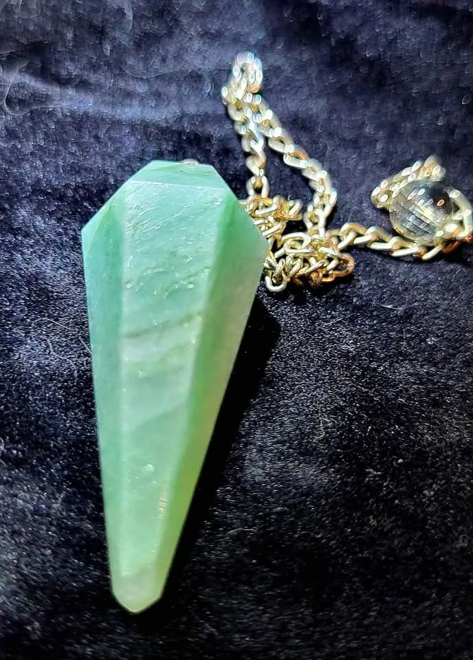 CRYSTAL PENDULUMS - MANY DIFFERENT TYPES AVAILABLE image indicator(4)