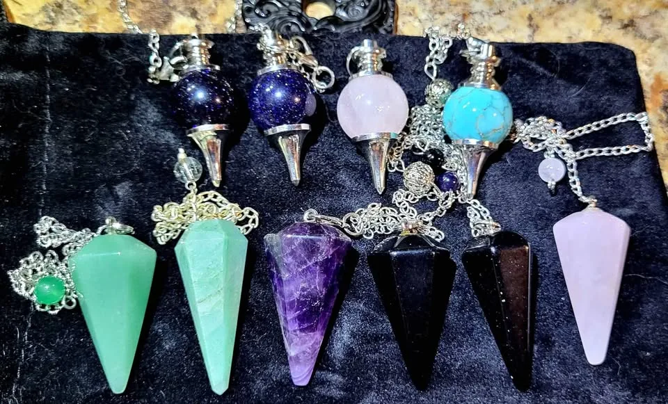 CRYSTAL PENDULUMS - MANY DIFFERENT TYPES AVAILABLE image indicator(8)