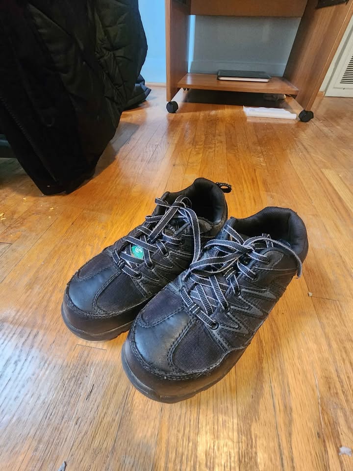 Workload CSA-Approved Safety Shoes size 7.5 - photo 3