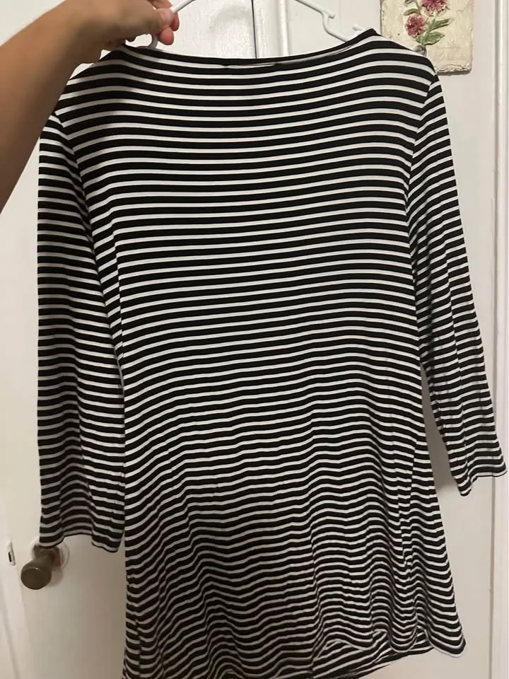 White House Black Market Striped Top image indicator(4)