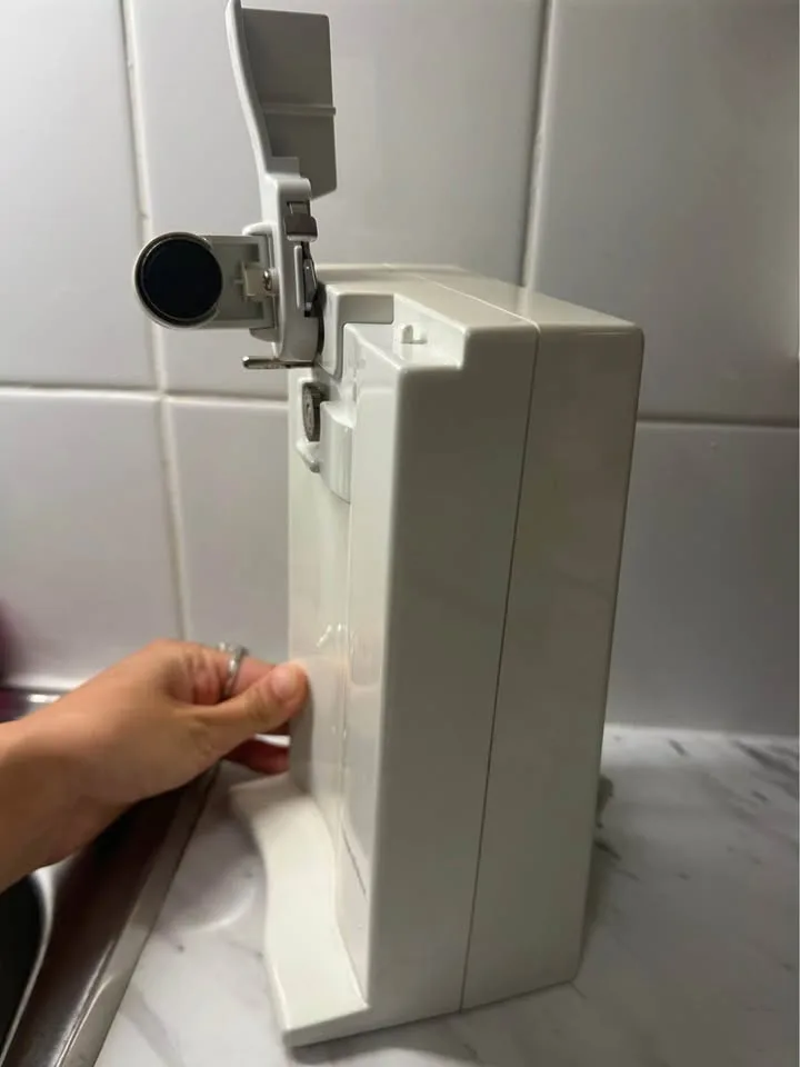 Electric Can Opener image indicator(2)