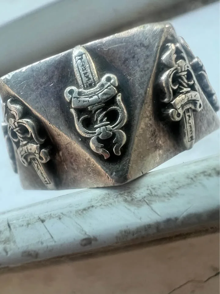 Chrome Hearts Ring Pentagon Dagger 8.5 size Mens image indicator(4)