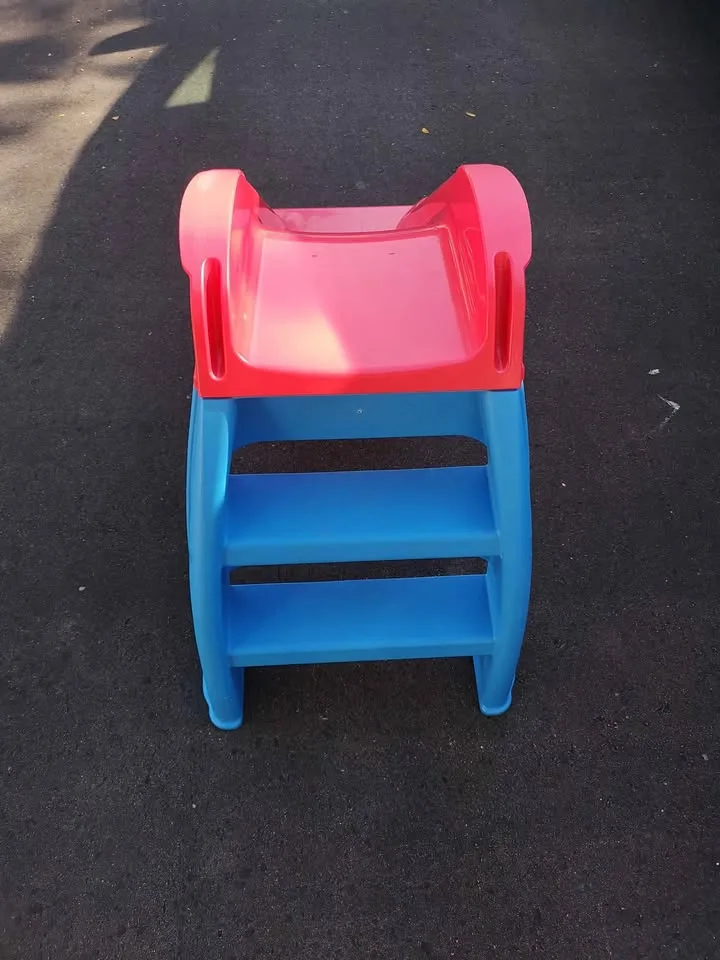 Little Tikes First Slide Toddler Slide image indicator(2)