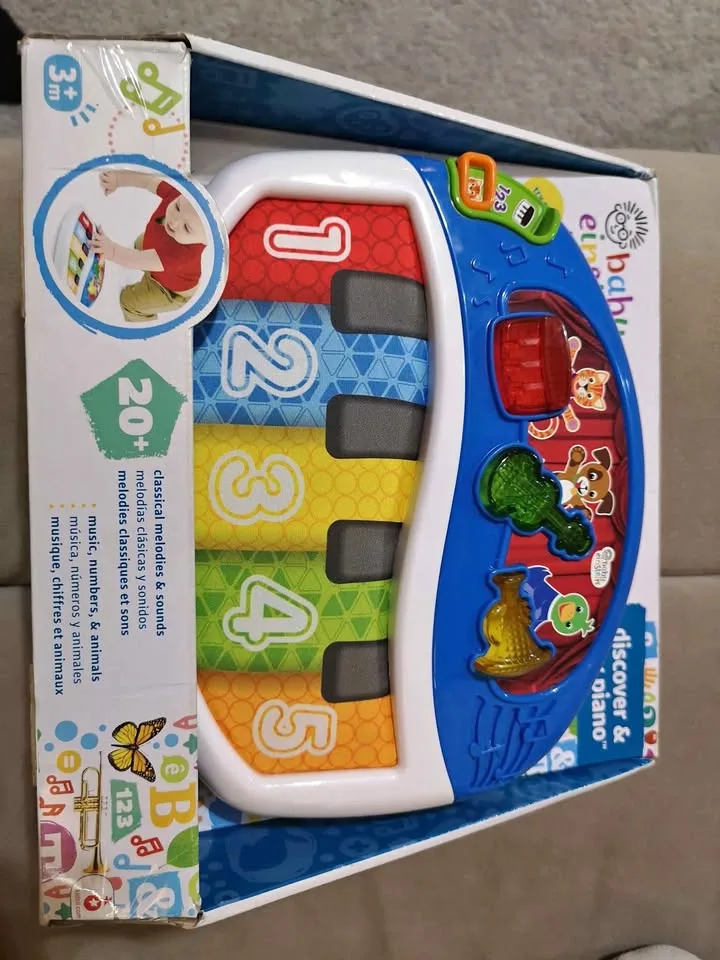 Baby Einstein - Discover & Play Piano thumbnail