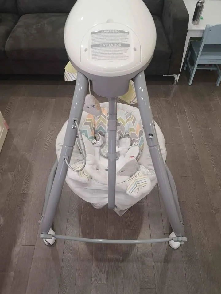 Fisher-Price Puppy Cradle 'n Swing image indicator(4)