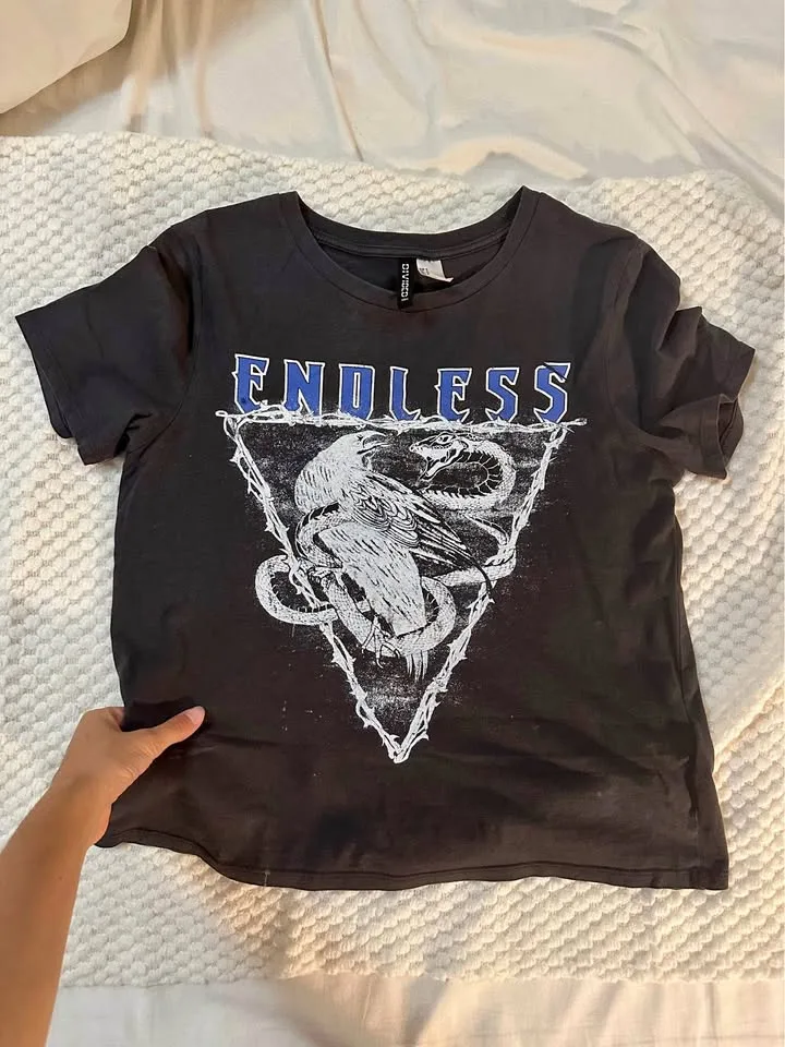H&M Graphic Tee thumbnail
