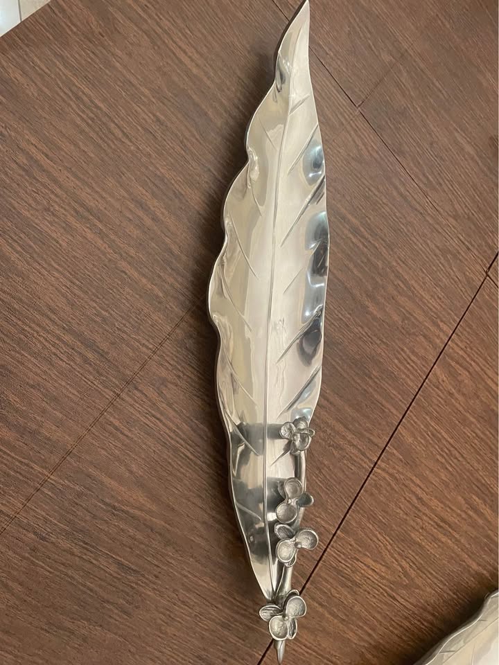 Michael Aram 28.5”service platter, Botanical leaf - photo 4