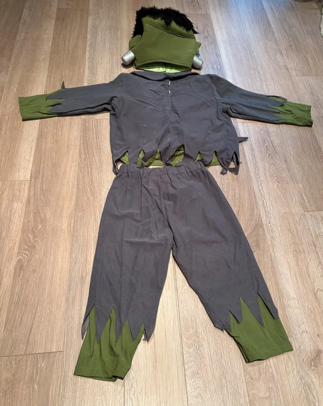 Frankenstein Halloween costume - size 4T image indicator(4)