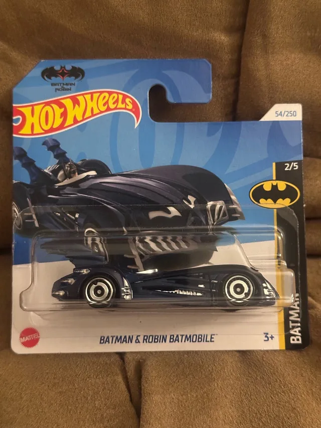 Hot Wheels Batmobile image indicator(3)