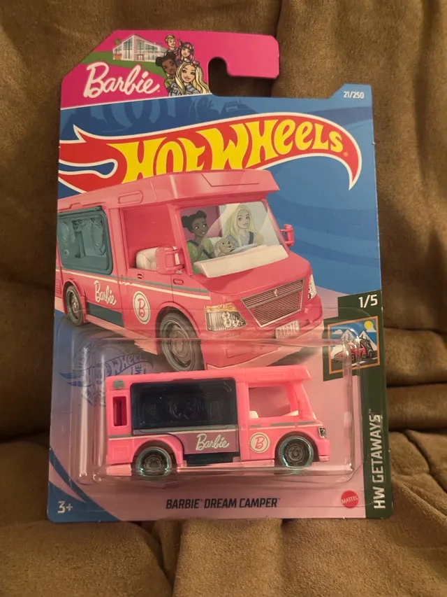 Hot Wheels Barbie Dream Camper image indicator(3)