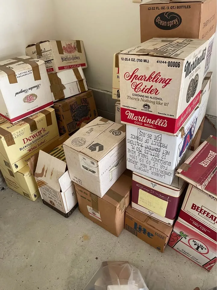 Garage sale in bulk image indicator(4)