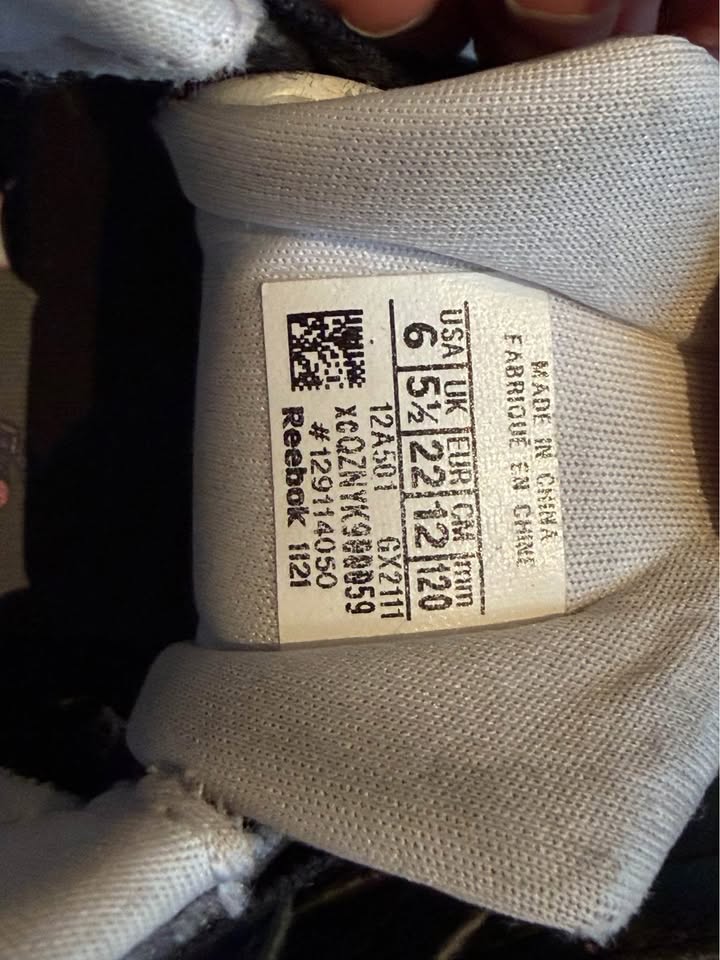 Reebok toddler sneakers size 6 - photo 5
