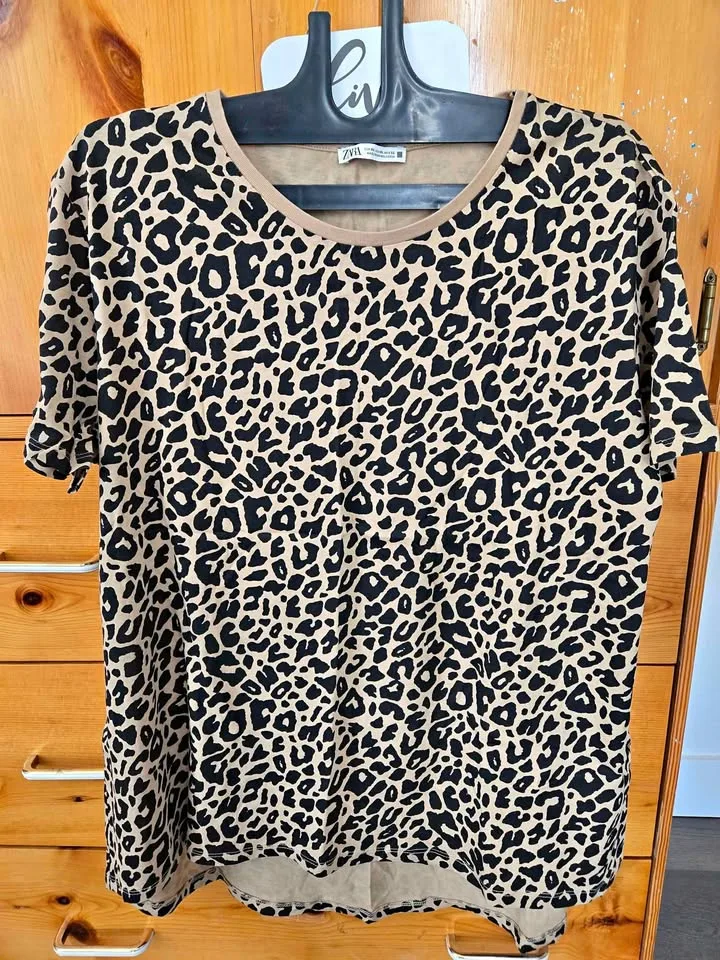 Zara Women's t-shirt thumbnail