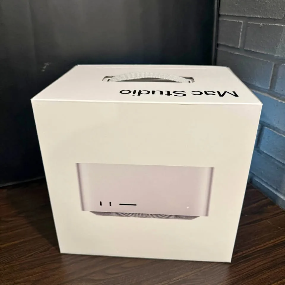 Mac Studio M1 Ultra - FULLY LOADED! - 128GB Ram, 8TB + Cases thumbnail