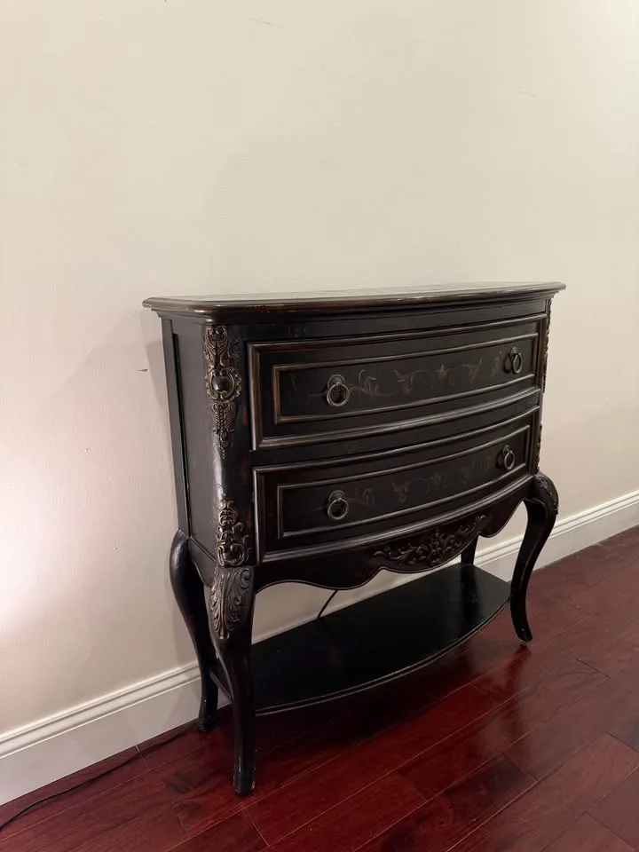 Pulaski Hall Chest in Versailles Black image indicator(2)