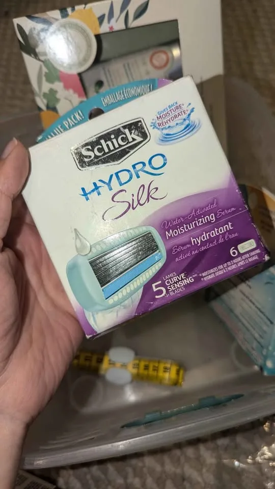 Self Care/Grooming Bundle image indicator(5)