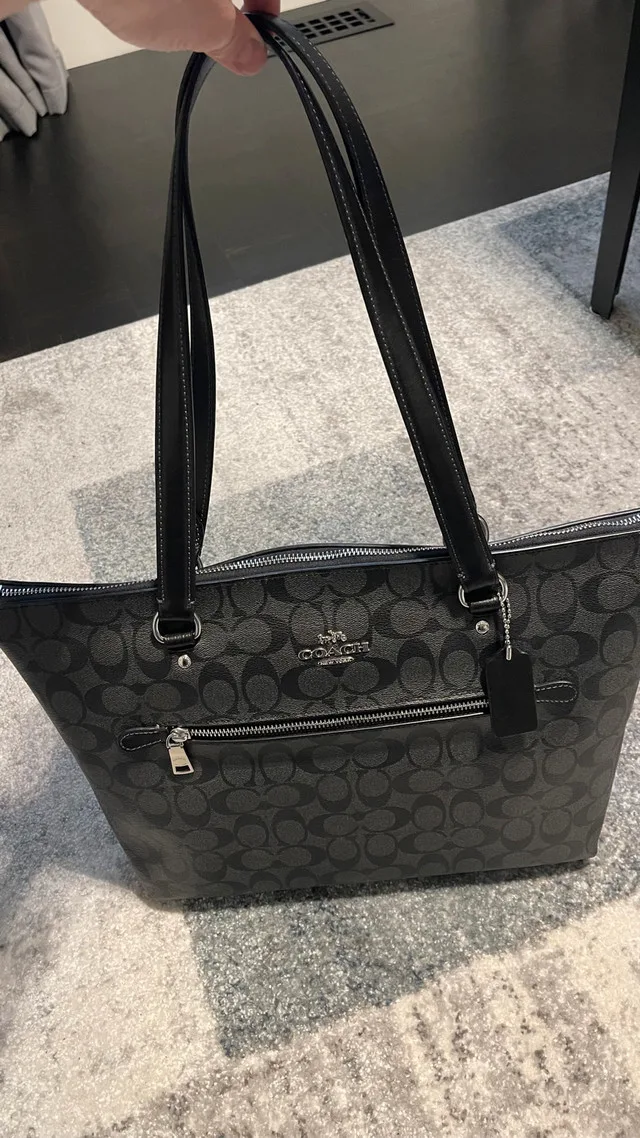 Coach Tote Style No. C79609 thumbnail