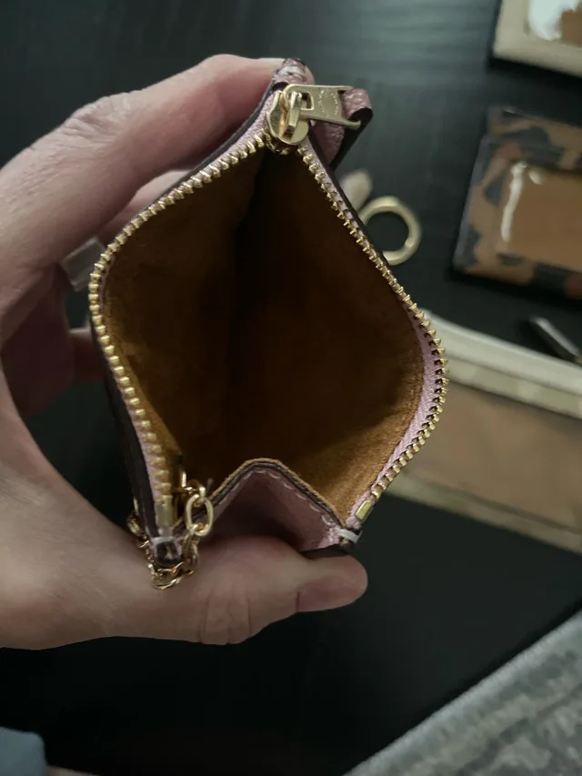 Coach Mini Skinny ID Case $40 Each image indicator(3)