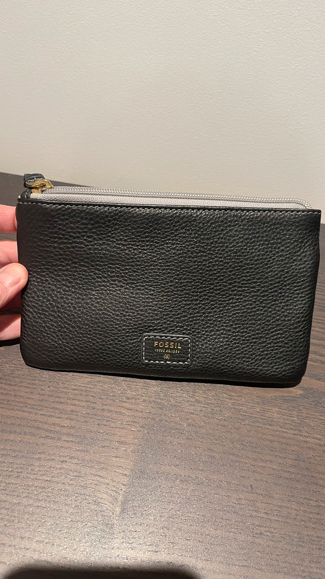 Wallets and Coin Purses - photo 2