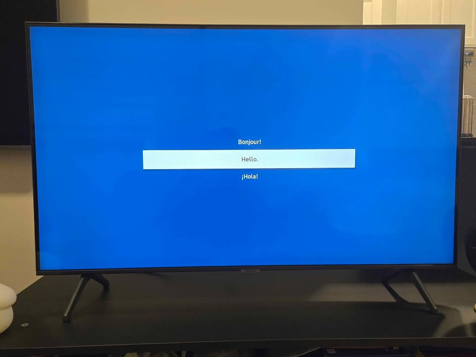 Samsung 43 inch Crystal UHD 4K TU7000 Smart TV - photo 3