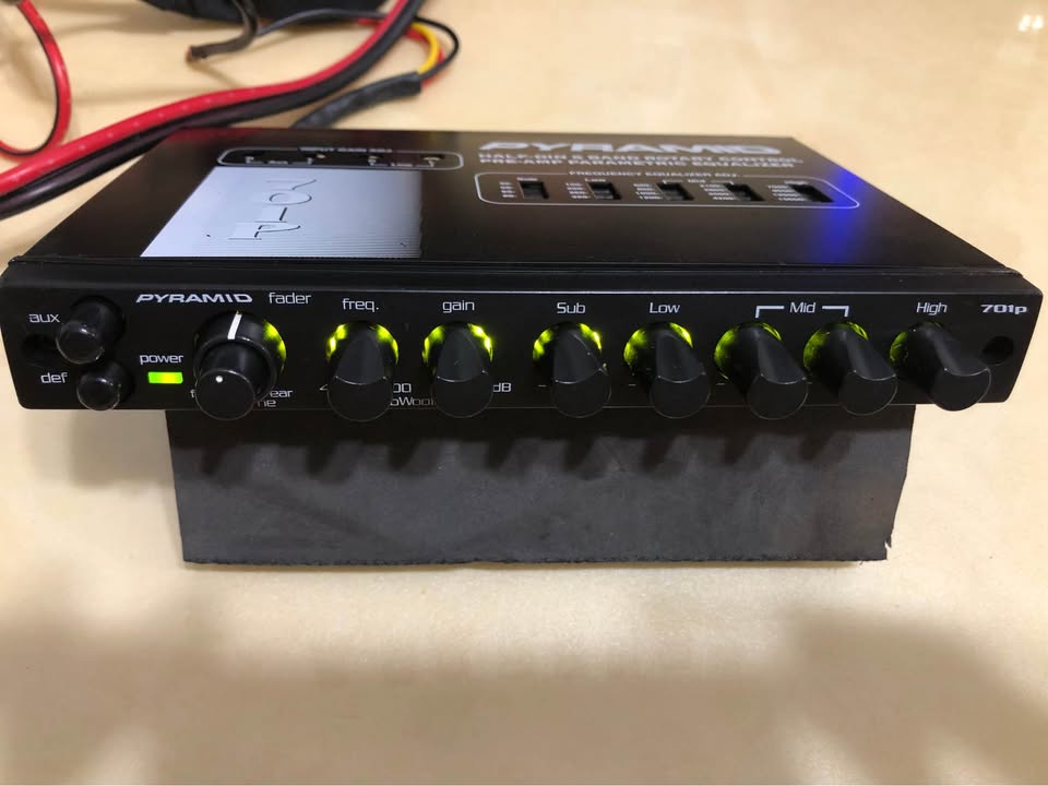 OLD SCHOOL Car Audio Equalizer - photo 4