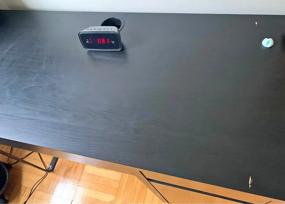 IIKEA MICKE Desk, black. Used, in good condition.