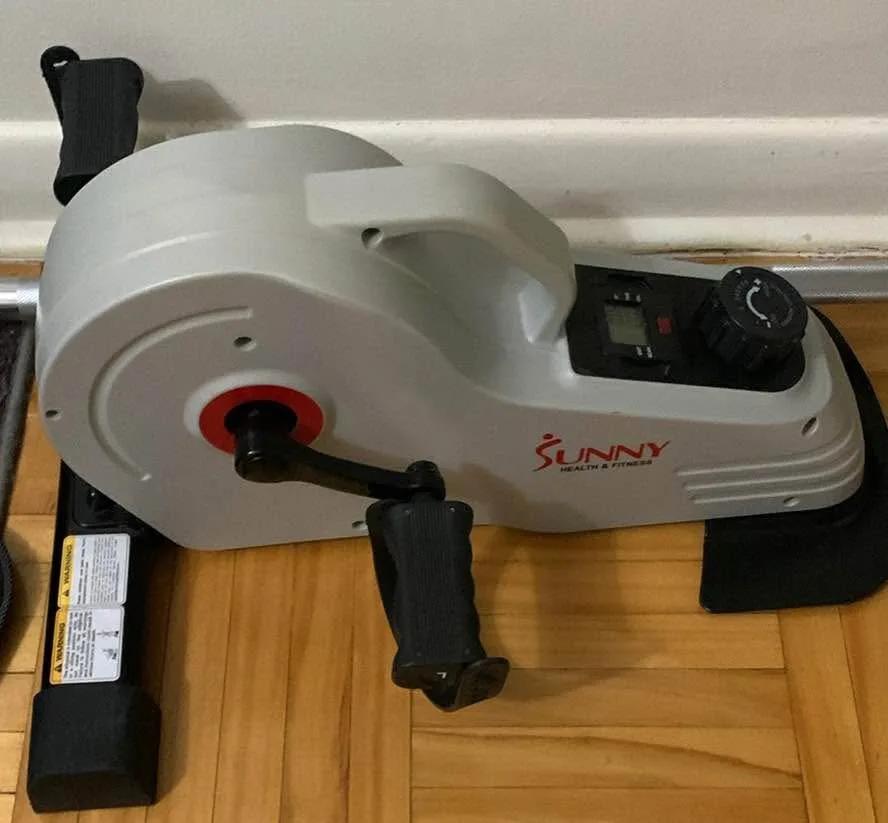 Sunny Health & Fitness Under Desk Bike image indicator(4)