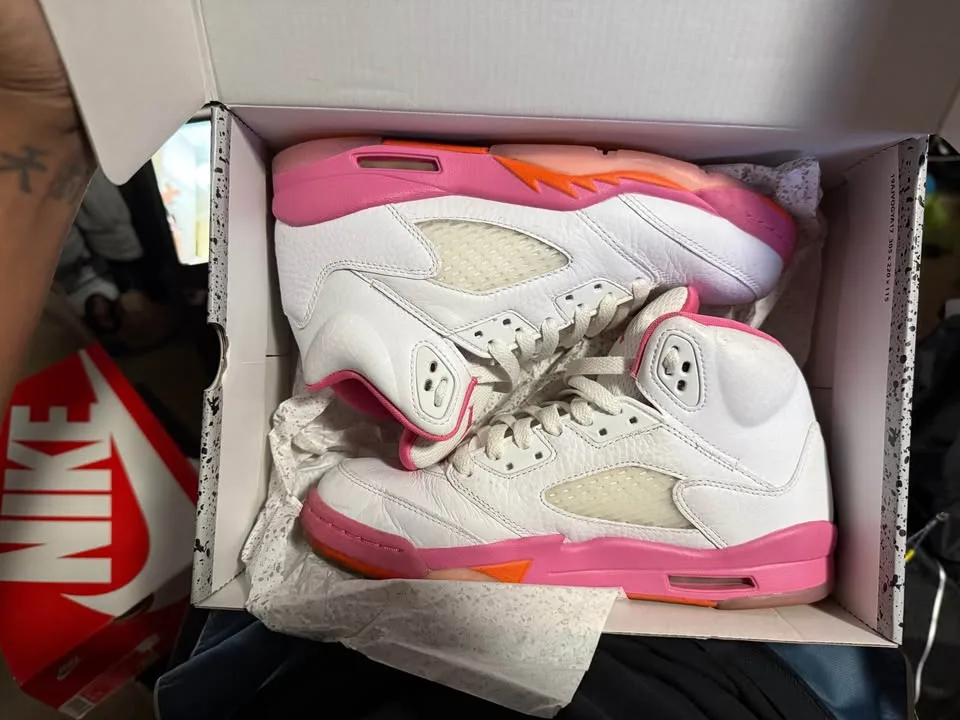 Nike / Jordan Sneaker Lot – OG Boxes, Great Condition image indicator(5)