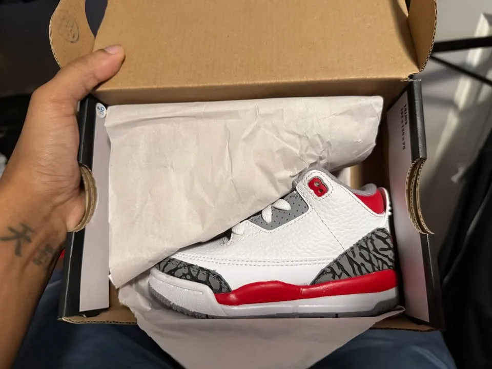 Nike / Jordan Sneaker Lot – OG Boxes, Great Condition image indicator(6)