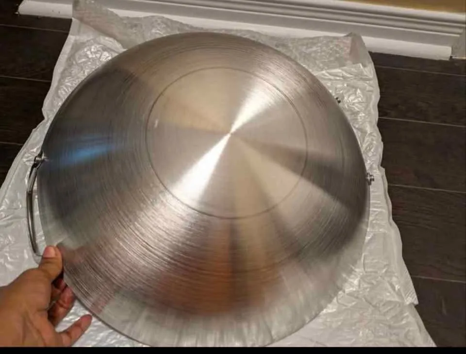 Brand new stainless steel Large capacity 15inch wok image indicator(5)