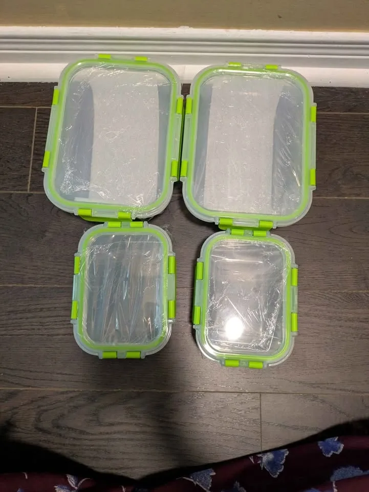 Brand new 4pc glass food storage containers set ( 34oz and 12oz) image indicator(2)