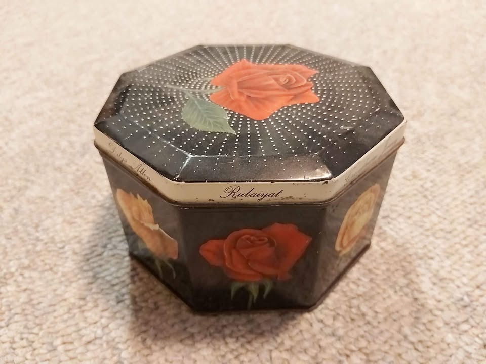 Vintage biscuit tin - photo 3