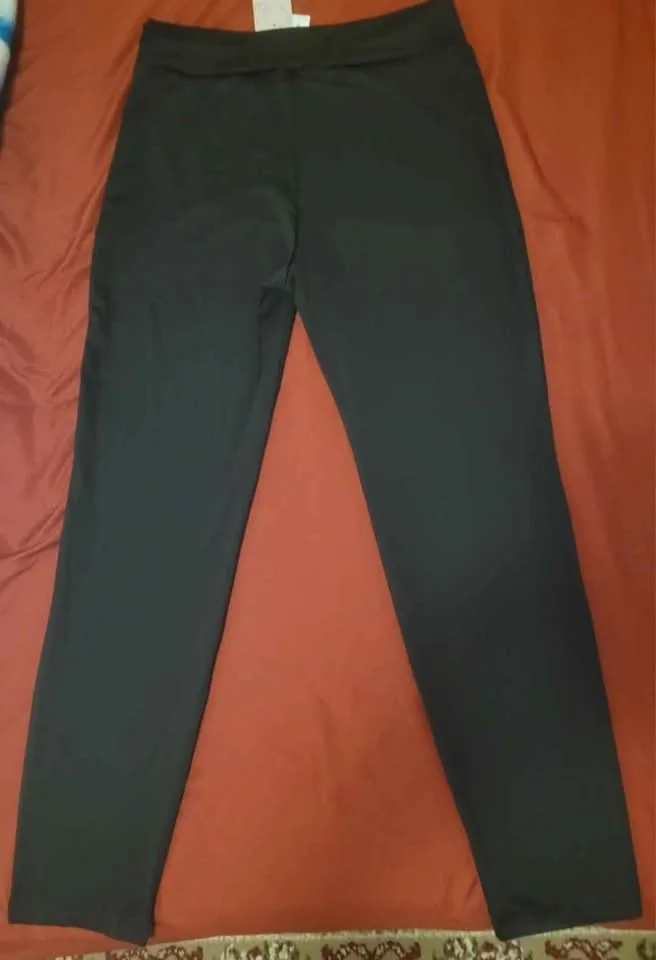 Shein Rhinestone Leggings - Size L - USED ONCE image indicator(8)