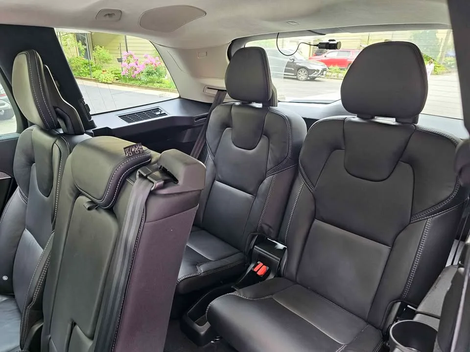 2024 Volvo xc90 recharge for rent image indicator(4)