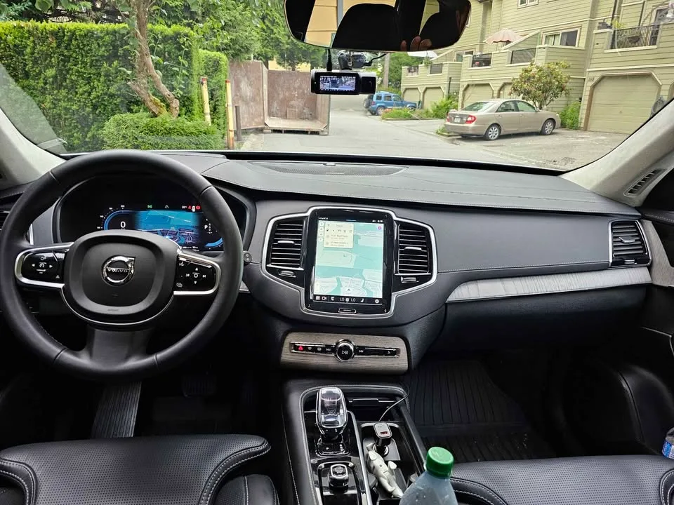 2024 Volvo xc90 recharge for rent image indicator(5)