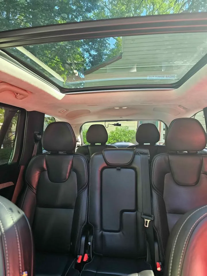 2024 Volvo xc90 recharge for rent image indicator(9)