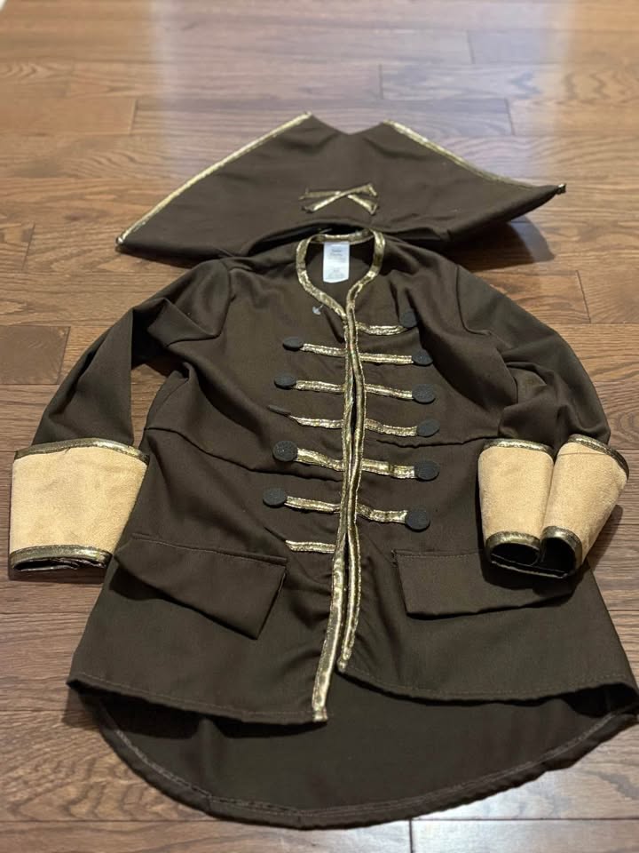 Creative Education Pirate Halloween costume kids size 5/6 - photo 2