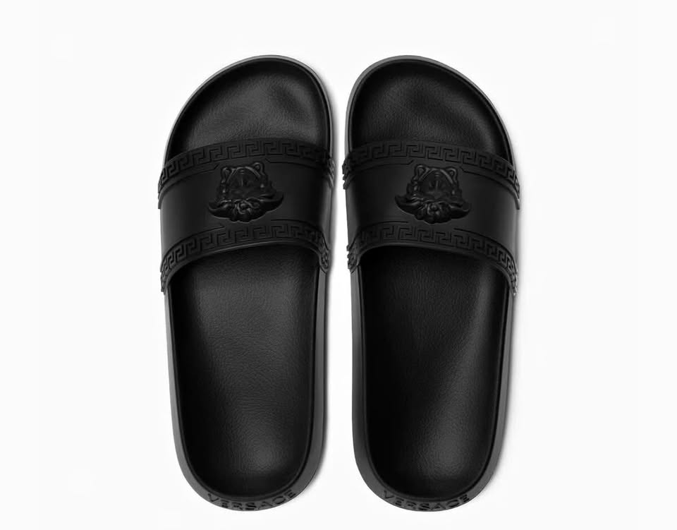 Versace slides men’s $150