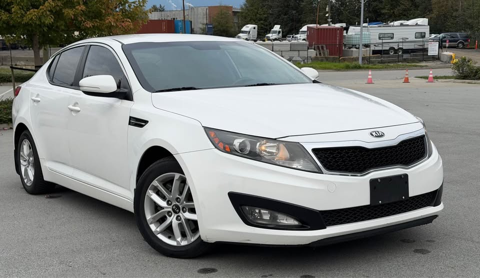 2013 Kia Optima - photo 2