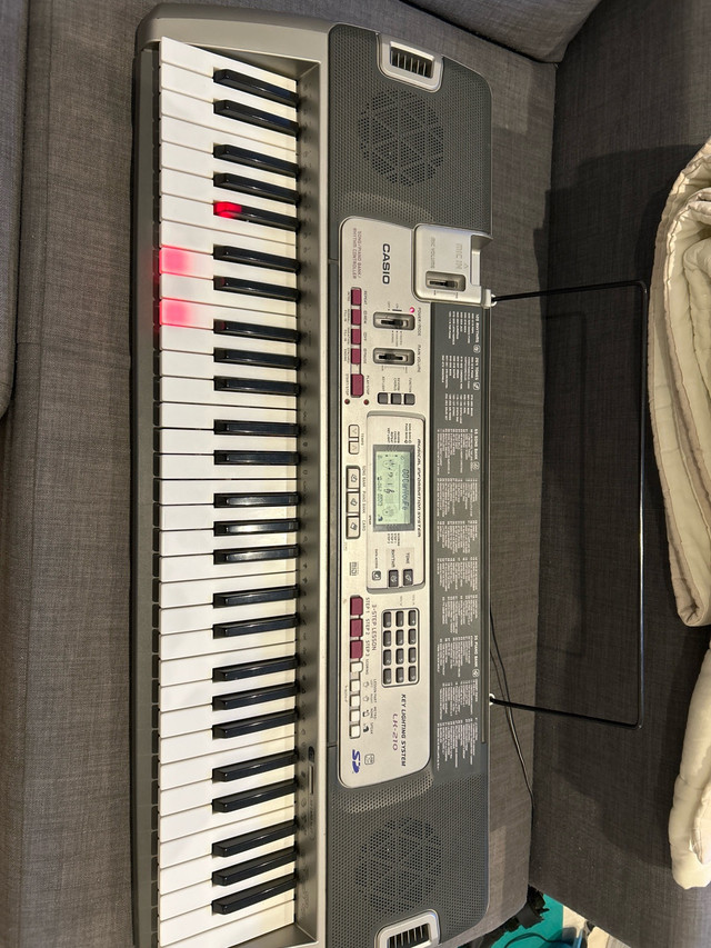 Casio Keyboard LK-210 - photo 4