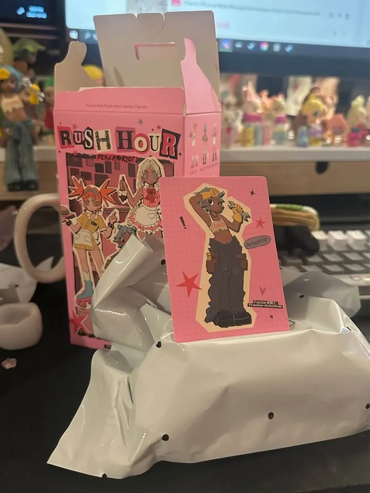 TRADE: Peach Riot Rush Hour Figure - Frankie Autoshop image indicator(2)