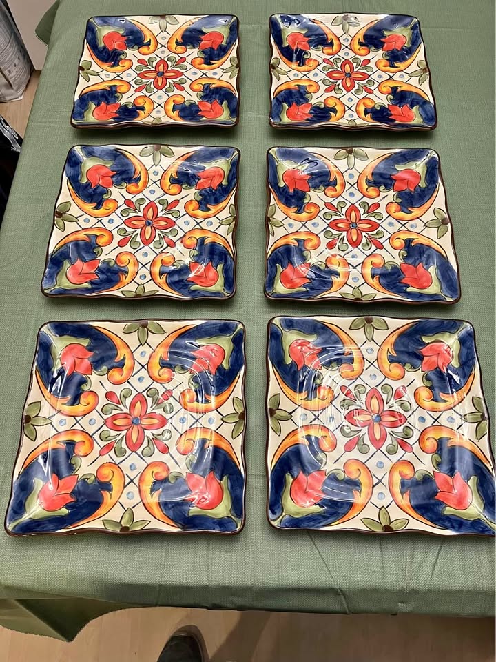 6 Maxcera Tuscan Style Dinner Plates 9”